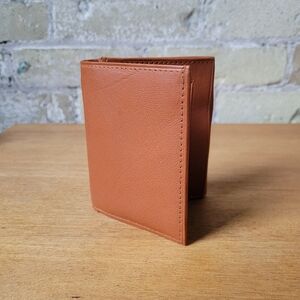 Vintage Men's Genuine Leather Trifold Wallet in Brown
